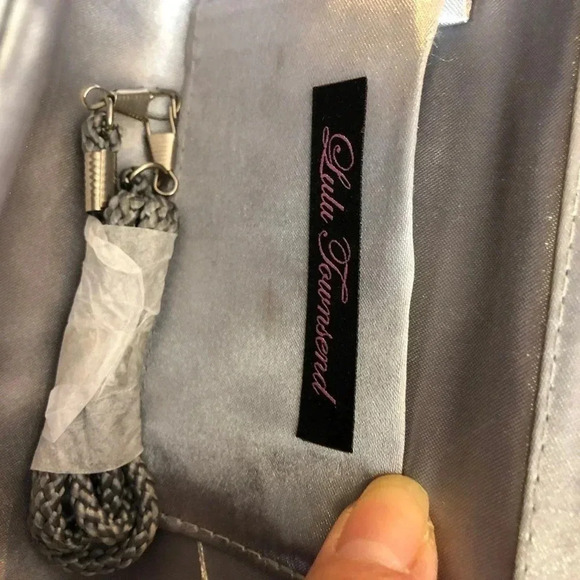 VTG Y2K Lulu Townsend Silver Gray Formal Purse Crossbody bag Special Occasion - Picture 7 of 7